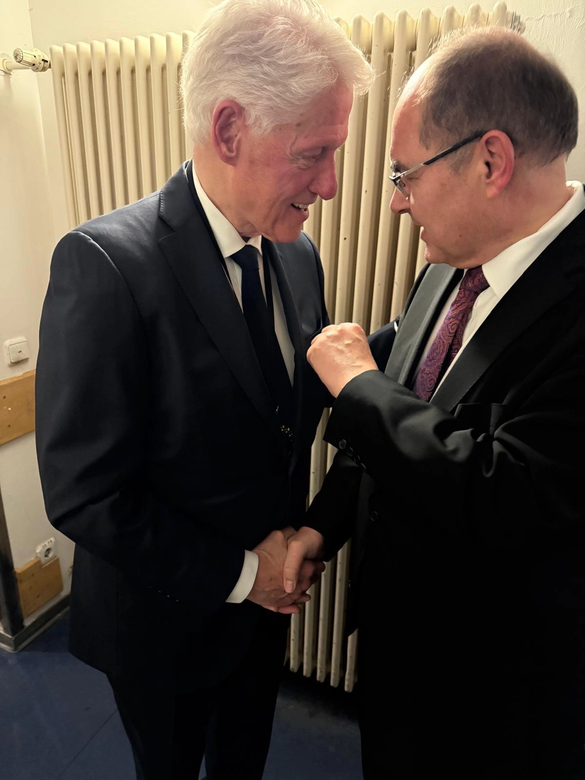 Schmidt s Clintonom: Postigli smo mir u BiH, to je sada zbilja i jedina perspektiva